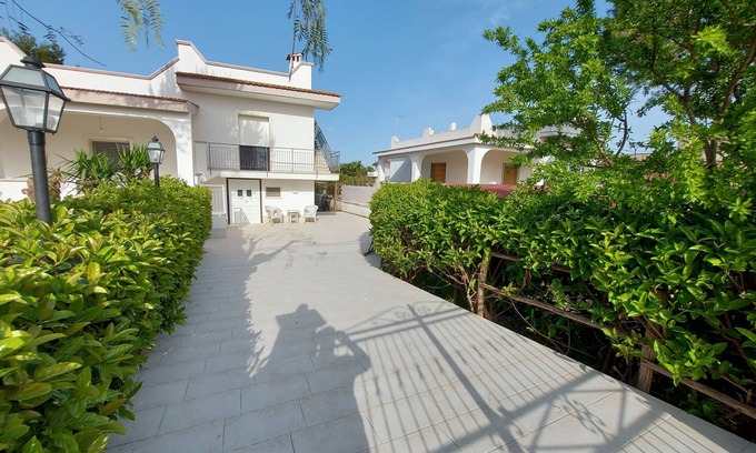 Pulsano Apartment | Cozy Studio Apartment Near Beaches with Child-Friendly Amenities
