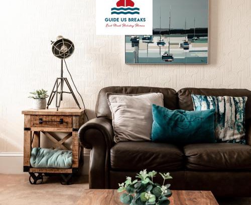 Anstruther Apartment | Harbour View Retreat: Pet-Friendly with Oceanfront Bliss