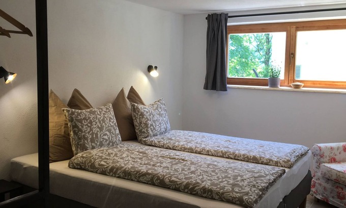 Bad Goisern Apartment | Accessible Holiday Apartment with Breathtaking Mountain Views