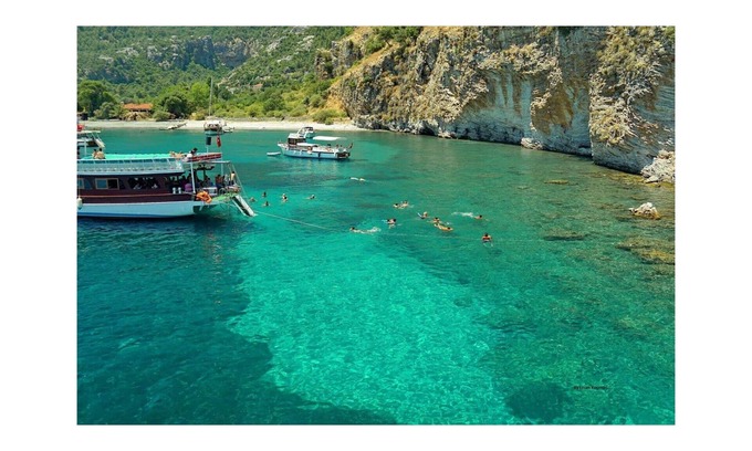 Marmaris City Center House | Central Hotel with Refreshing Swimming Pool Access