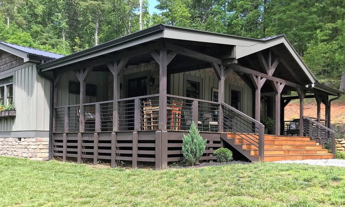 Penrose Cabin | Relaxation Awaits at DuPont Forest Cabin with Ocean View