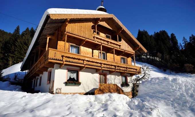 Kelchsau Apartment | Relaxing Farm Stay: Idyllic Holiday Apartment with Kitchen