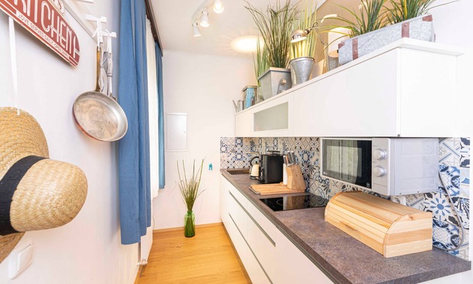 Sankt Wolfgang im Salzkammergut Apartment | Cozy Ferienwohnung 3 with Spa and Family-Friendly Amenities