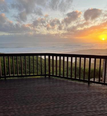 Oyster Bay House | Oceanfront Retreat at the Beach - Guest Rated 9.5/10