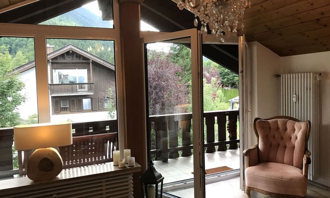 Hammersbach Apartment | Enjoy a Family-Friendly Stay at the Foot of Zugspitze