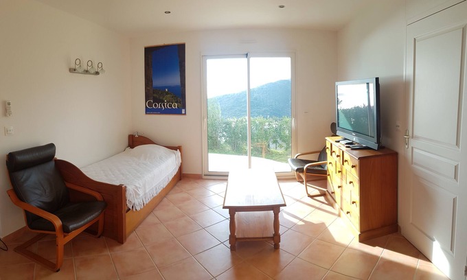 Figarella Apartment | Discover Comfort at the Gates of the Maquis - Guest Rated 9.8