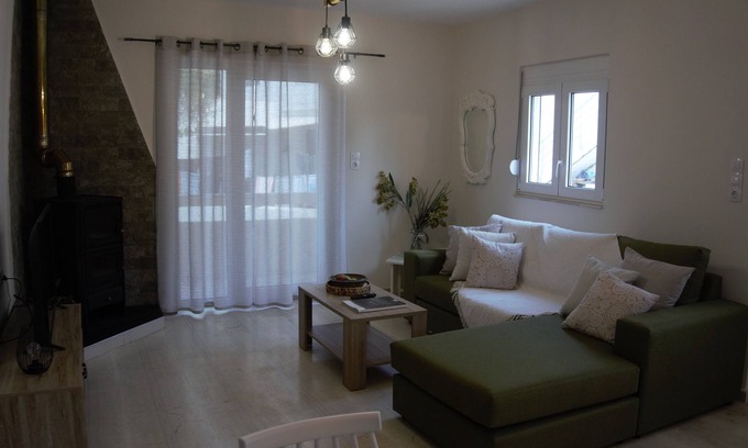 Orne Apartment | Relax at Atalia Apartment in Beautiful Orne Crete