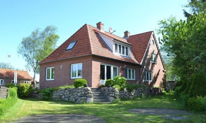 Rudbøl Apartment | All-Inclusive Oceanfront Stay at "Atanasija" Near the Sea