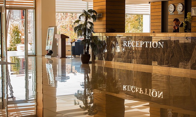 Can Hotel | Relax at Ataol Can Termal Otel & Spa with Pool and Restaurant