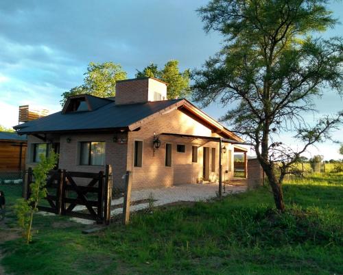 Villa General Belgrano House | Exceptional Atardecer Serrano: Pet-Friendly with Pool