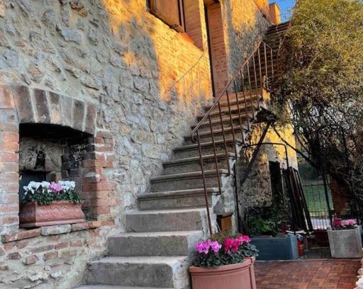 Olmo Apartment | Atelier Fuori Città: Guest Rated 9.9 & Pet Friendly Stay