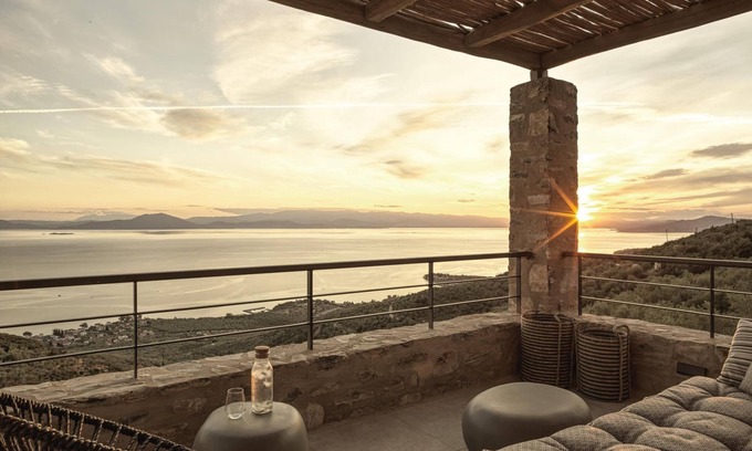 South Pelion Apartment | Relaxing Athena Suite at Peliva Nature Suites with Ocean View