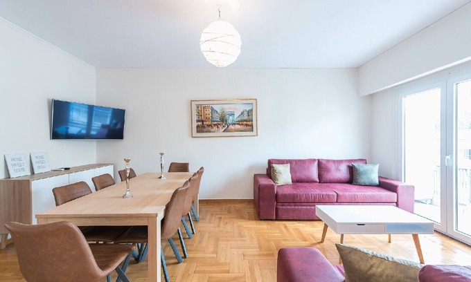 Mousio Apartment | Discover Athens Crown Paradise Apartments with Great Amenities