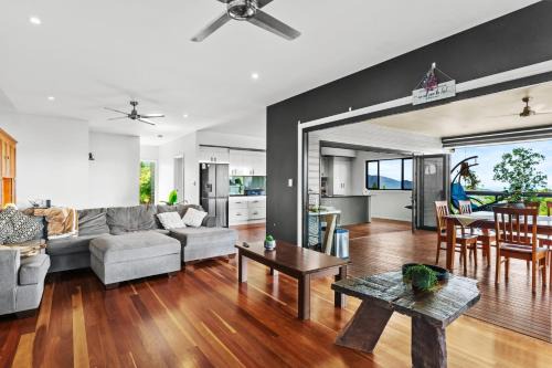 Tolga House | Pet-Friendly Atherton Tablelands with Scenic Acreage Views