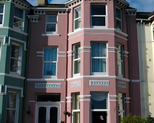 Port Erin House | Ocean View Retreat at Athol Park Guest House - Rated 9/10