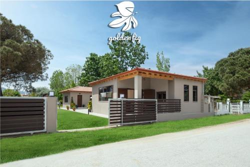 Sikia House | Stunning Oceanfront Stay at Athos View - Golden Fig Lodge