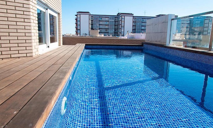 Benicarlo Apartment | Elegant Atic Luxe Benicarló: 4-Star Retreat with Pool