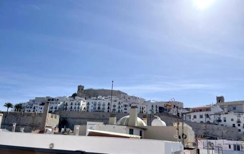Peniscola Old Town Apartment | Child-Friendly Ático Loft Time - Rated 8.3/10 by Guests