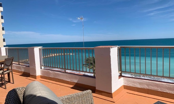Vinaros Apartment | Oceanfront Atico Mosean: Guest Rated 9.9/10 Bliss