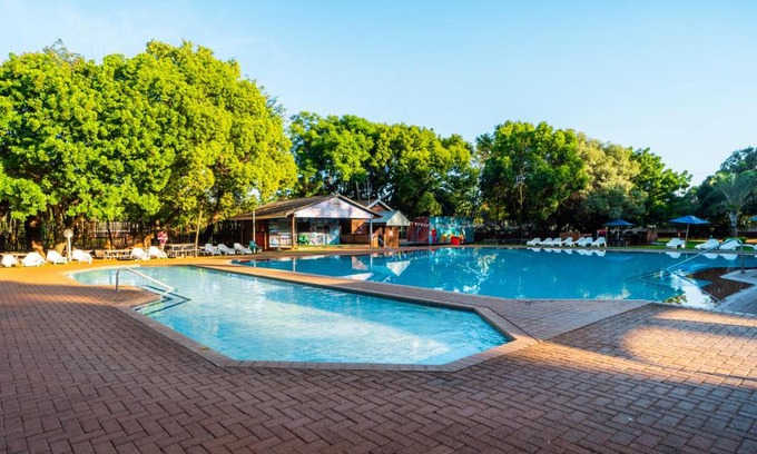 Buffelspoort Resort | Discover ATKV Buffelspoort: Family-Friendly with Ocean Views