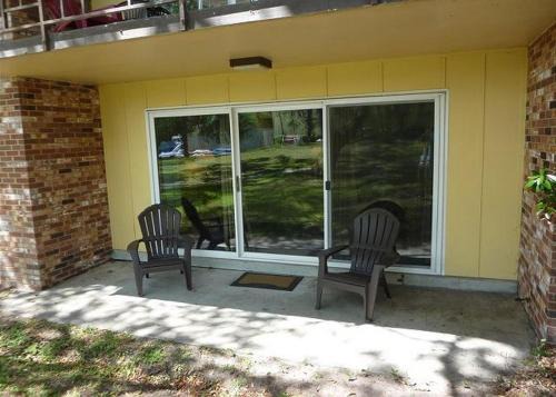 Jekyll Island Apartment | Relaxing Retreat at Atlantic Breeze with Pool & Family Fun