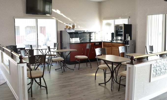 Wall Township Hotel | Discover Atlantic Inn & Suites: Family-Friendly Getaway
