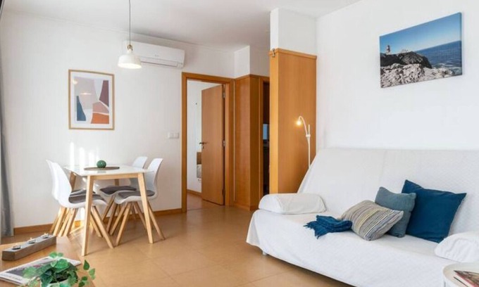 Sagres Apartment | Pet-Friendly Atlantic Sagres T1 with Oceanfront Views