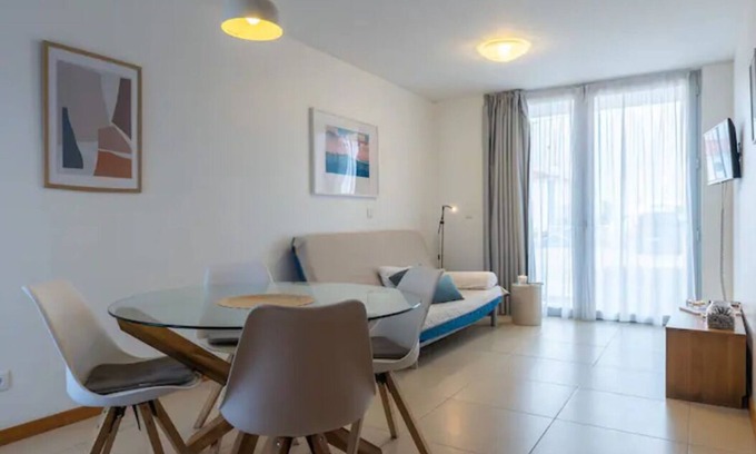 Sagres Apartment | Atlantic Sagres: Ideal Stay with Spa & Pet-Friendly Perks