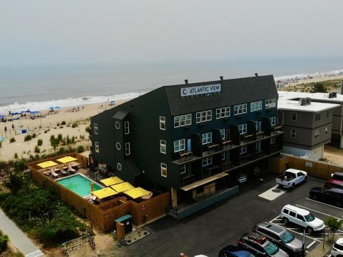 Rehoboth by the Sea Hotel | Oceanfront Atlantic View Hotel with Pool & Family-Friendly Vibe