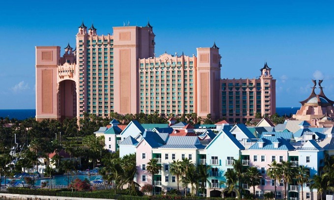Paradise Island Condo | Atlantis, Bahamas: Family-Friendly with Ocean View Amenities