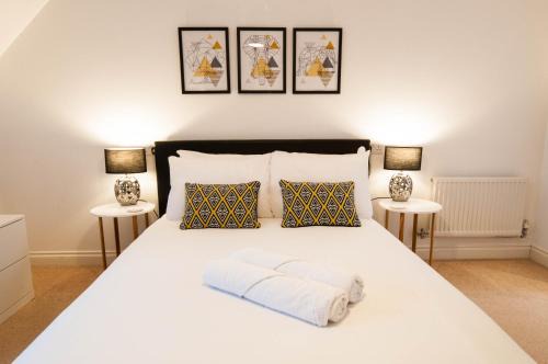 Derby House | Atlas House: Perfect for Contractors & Derby County Fans
