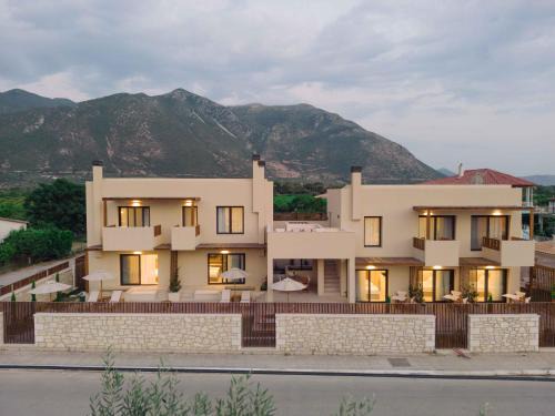 Souli Apartment | Idyllic Atman Eco Lodge with Oceanfront Views and Pool