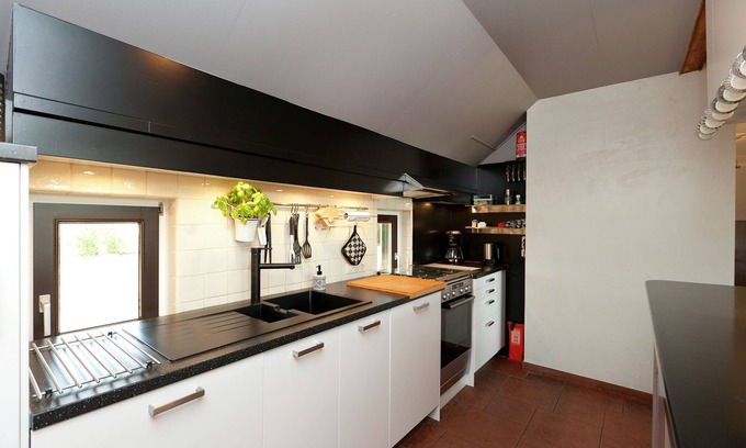 Heusden Gem Asten Villa | Charming Country House Retreat in Asten - 10/10 Rated Stay