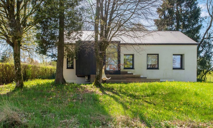 Offagne House | Atmospheric holiday home in Paliseul with sauna