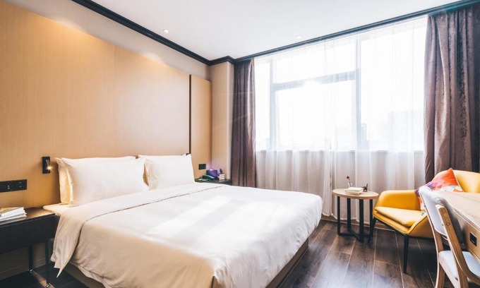 Yuhang District Hotel | Convenient Stay at Atour Light, Hangzhou Future Scientific City