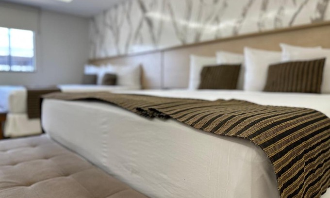 Parauapebas Hotel | Oceanfront Atrium Confort Hotels with Pool & Spa Access