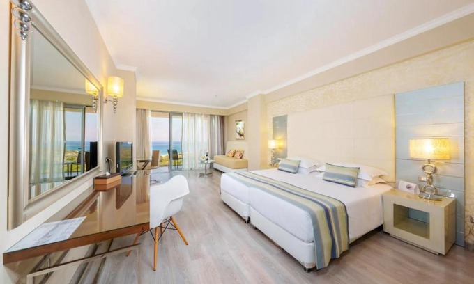 Petaloudes Hotel | Discover ATRIUM PLATINUM: A 5-Star Pet-Friendly Retreat