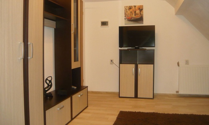 Sibiu Apartment | Cozy Attic Apartment with 2 Bedrooms and Breakfast Included