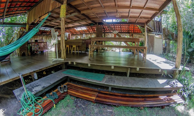 Alter do Chao House | Cozy Forest Retreat with Spa and Breakfast near Igarapé
