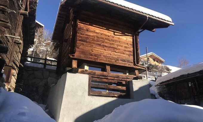 Mase House | Discover the Allure of Attic Valaisan Typical Stay