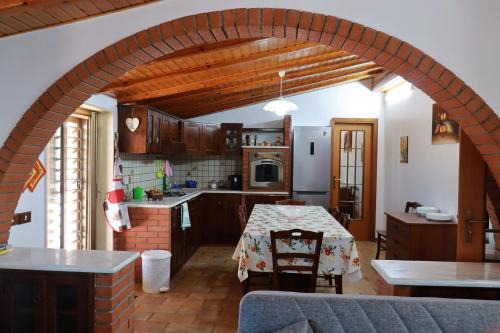 Viagrande Apartment | Pet-Friendly Retreat at Attico La Terrazza, Rated 8.1/10
