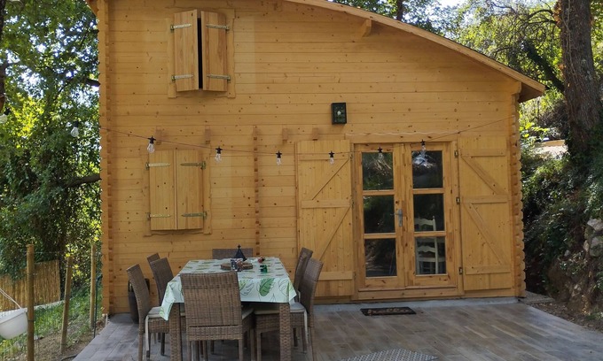 Bendejun Ski Chalet | Unique Chalet Rental with Ocean View and Spa Amenities