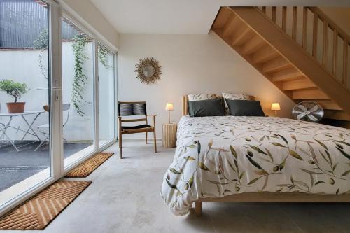 Catillon-Fumechon Bed & Breakfast | Discover Au cœur de Catillon: Pet-Friendly & Hot Tub Haven