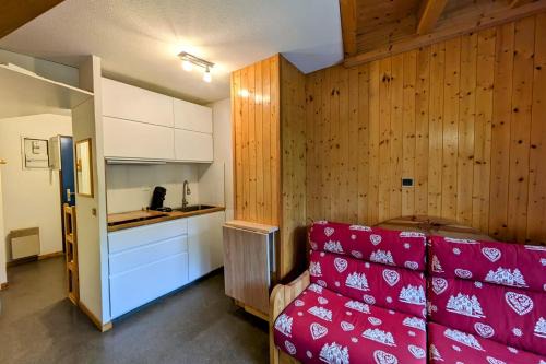 La Feclaz Apartment | Ideal Stay for 6 in the Heart of the Resort
