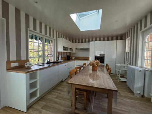 Le Bourg-Dun House | Discover AU CLAIRE DE LUNE: Family-Friendly Retreat