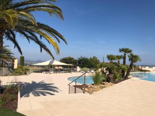 La Rouviere House | Discover Le Domaine Du Golf: Oceanfront Bliss Awaits