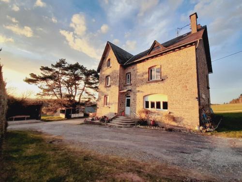 Saint-Exupery-les-Roches House | Relax at Au doux refuge: Family-Friendly Getaway Awaits