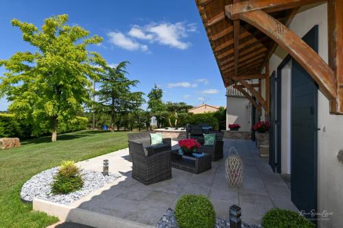La Gaubretiere Bed & Breakfast | Unwind at Au doux repos - Guest Rated 10/10