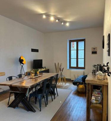 Selles-sur-Cher Apartment | Discover Au fil des étoiles: A Pet-Friendly Retreat