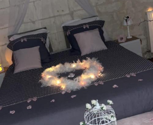 Grezille House | Experience Comfort at Au fil des saisons - Guest Rated 9.8